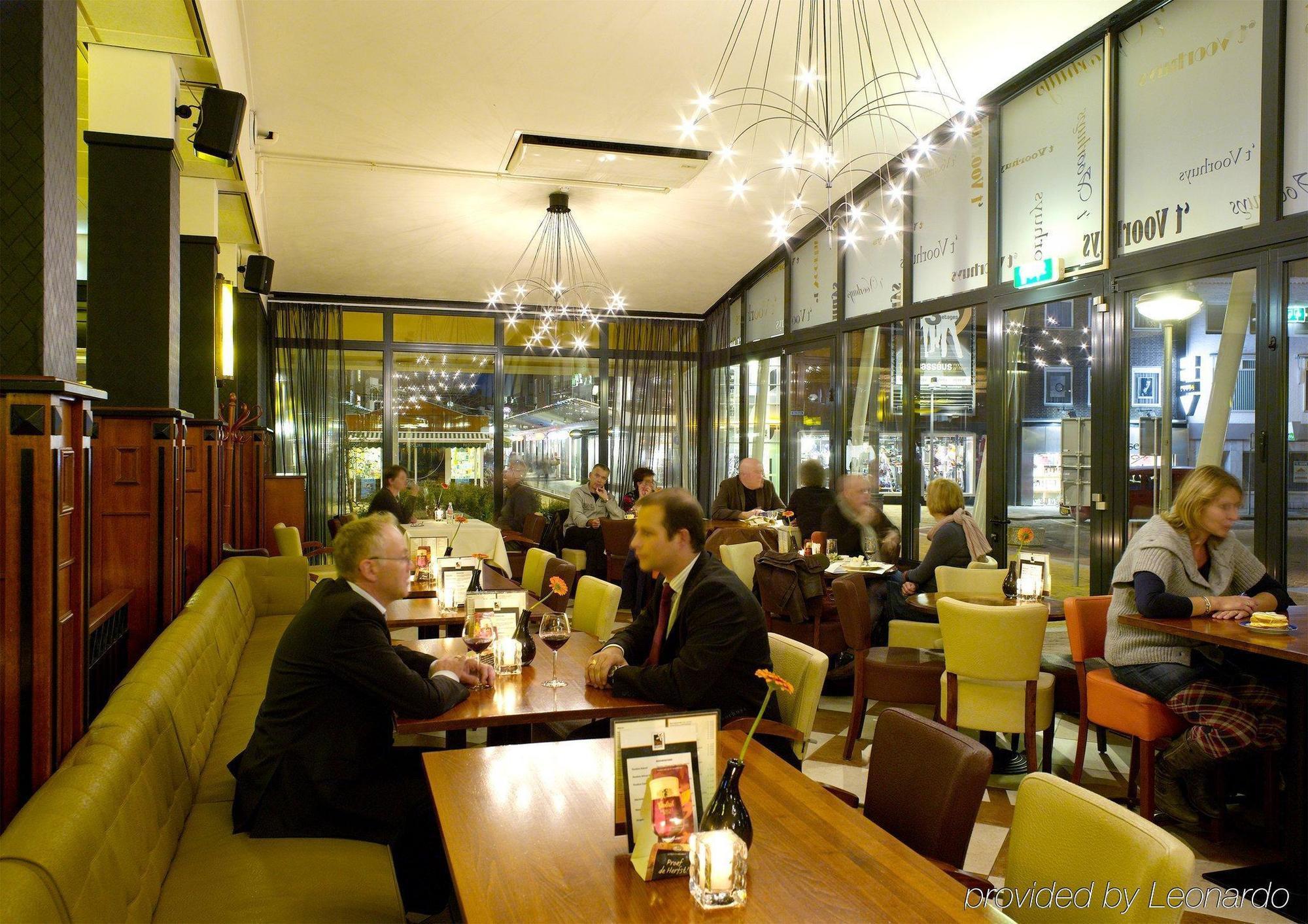 Hotel Restaurant Grandcafe 'T Voorhuys Emmeloord Restoran foto